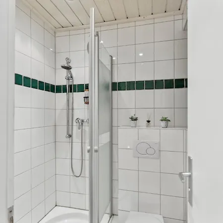 Appartamento Nearcityapt, Parkplatz, 6personen, Naehe Messe *