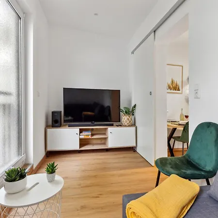Nearcityapt, Parkplatz, 6personen, Naehe Messe Frankfurt am Main